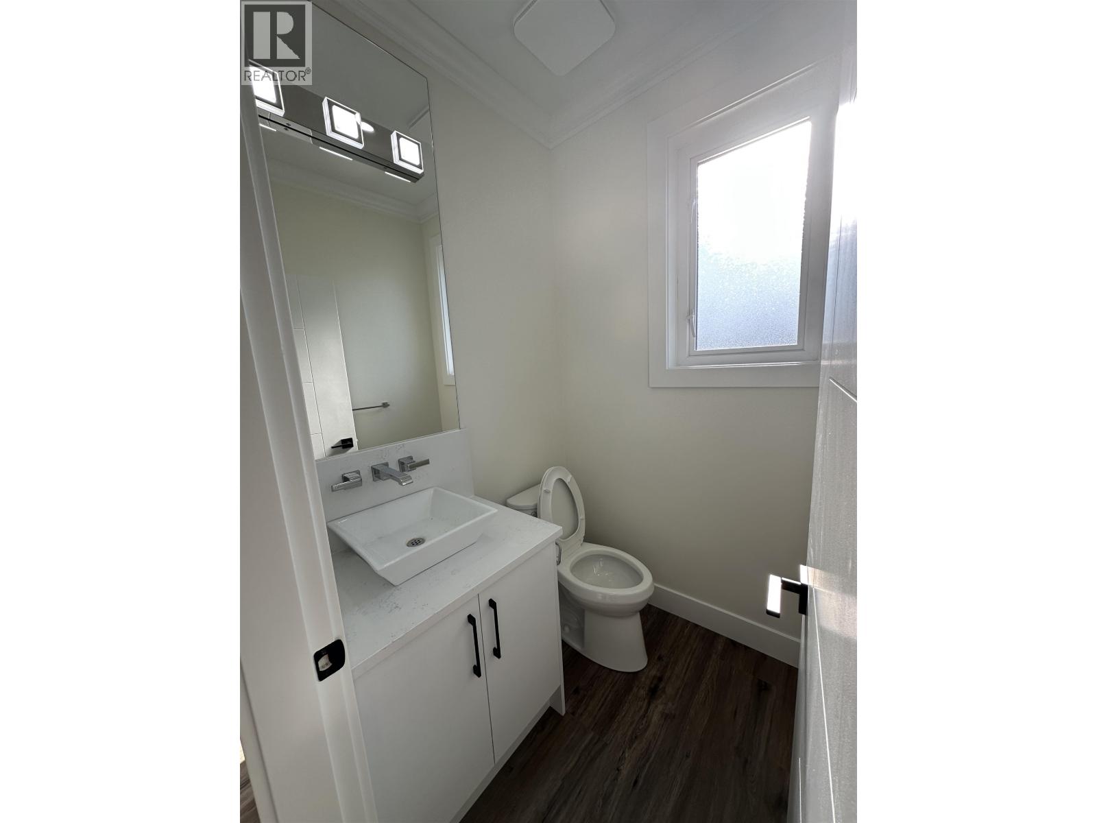 28 1115 Roma Avenue, New Westminster, British Columbia  V3M 0R5 - Photo 11 - R3102235