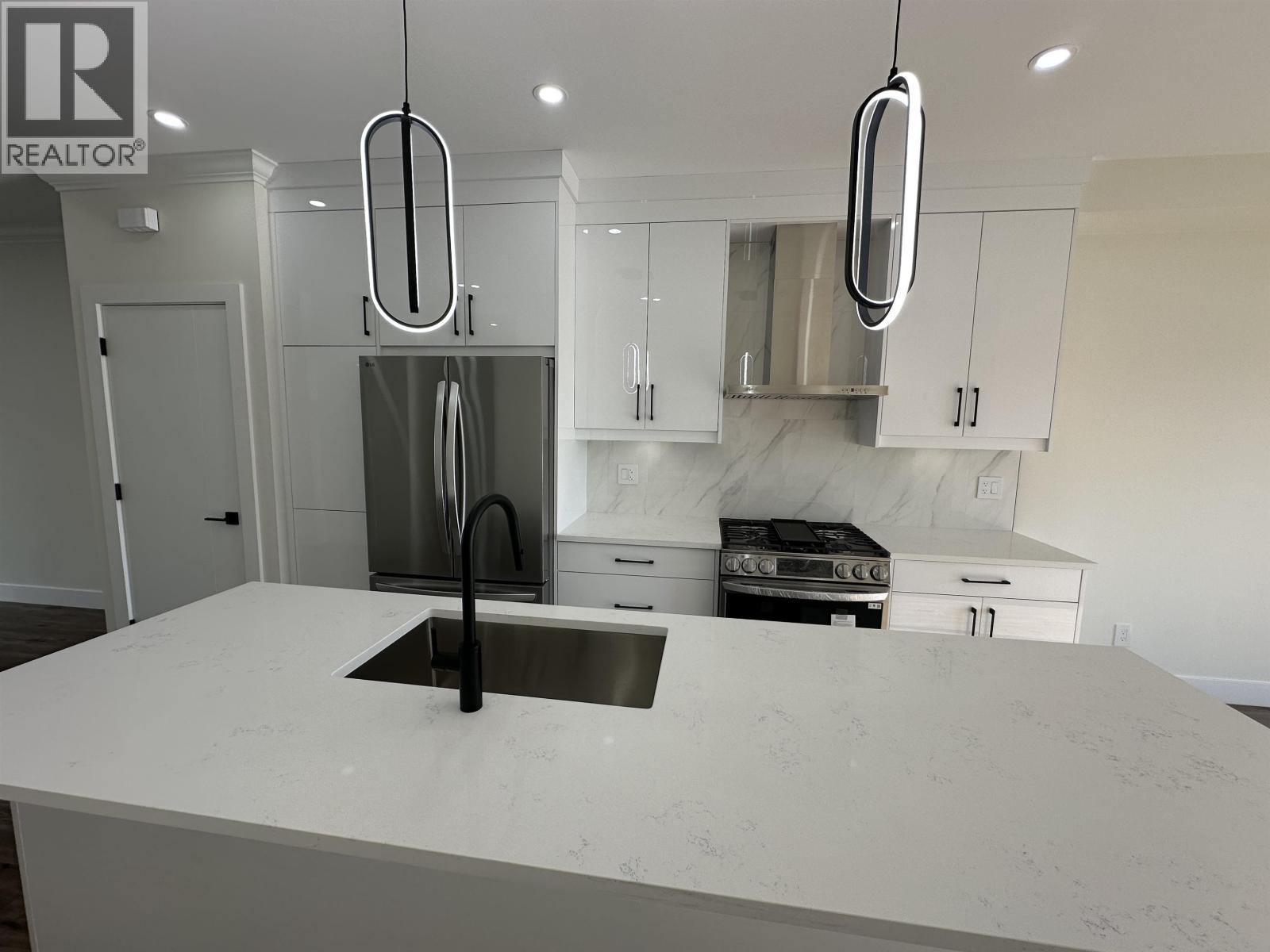 28 1115 Roma Avenue, New Westminster, British Columbia  V3M 0R5 - Photo 5 - R3102235