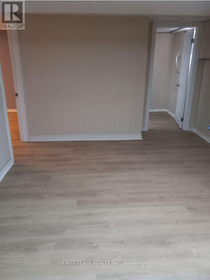 11 Ellington Drive, Toronto, Ontario  M1R 3X6 - Photo 10 - E12909748