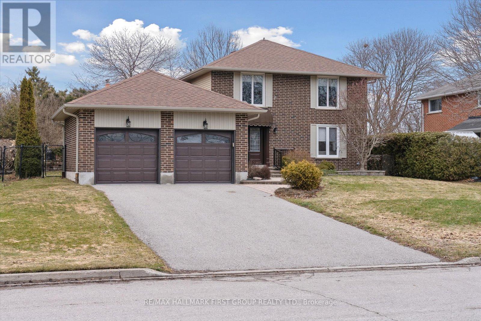 64 ANSTEAD CRESCENT, Ajax, Ontario