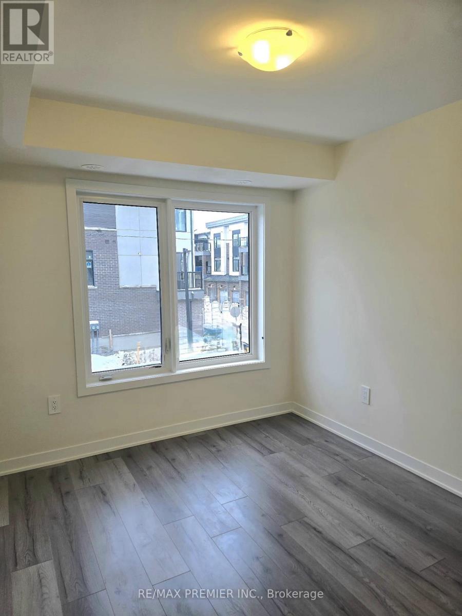 325 - 1695 Dersan Street, Pickering (Duffin Heights), Ontario  L1V 2P8 - Photo 15 - E12909854