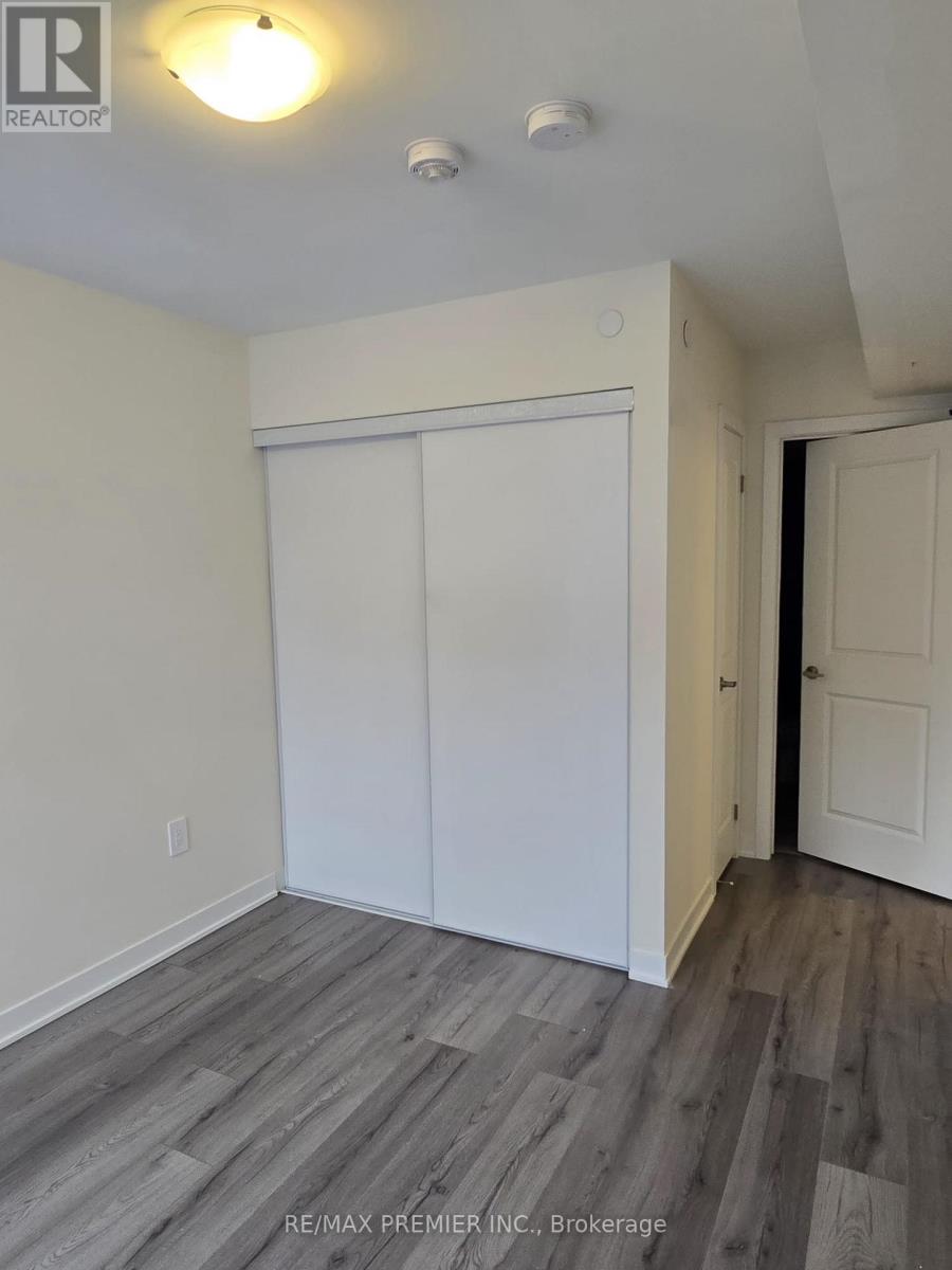 325 - 1695 Dersan Street, Pickering (Duffin Heights), Ontario  L1V 2P8 - Photo 16 - E12909854