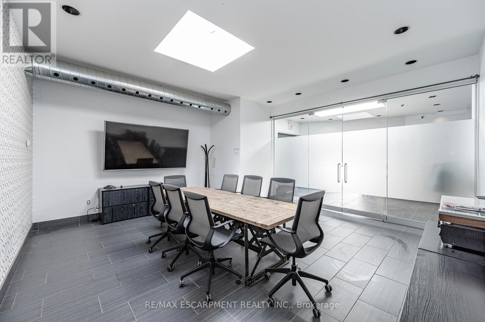 202 - 33 Villiers Street, Toronto (South Riverdale), Ontario  M5A 1A9 - Photo 14 - E12909896