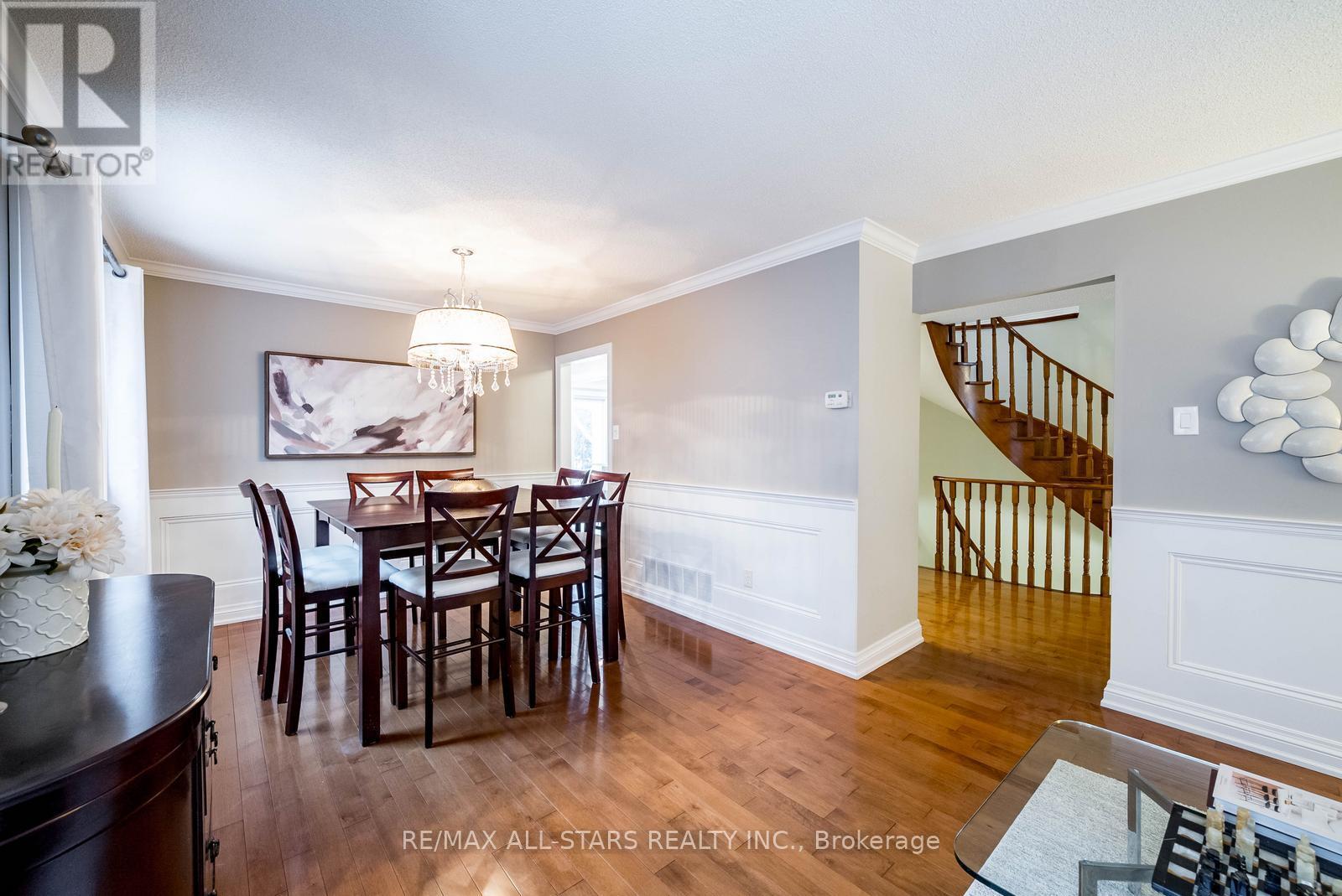 1 Alderwood Street, Whitchurch-Stouffville, Ontario  L4A 5C9 - Photo 10 - N12909668