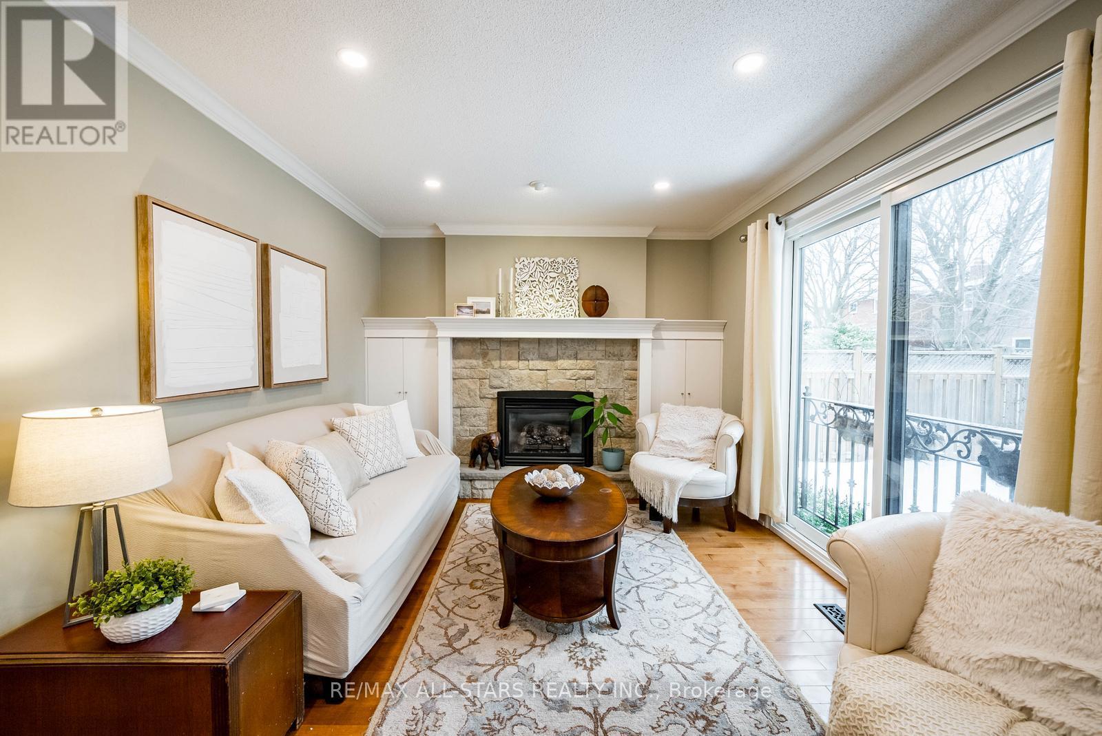 1 Alderwood Street, Whitchurch-Stouffville, Ontario  L4A 5C9 - Photo 17 - N12909668