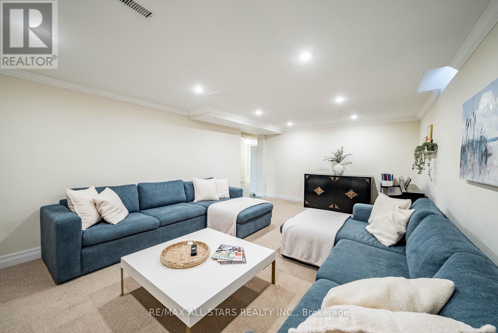 1 Alderwood Street, Whitchurch-Stouffville, Ontario  L4A 5C9 - Photo 33 - N12909668