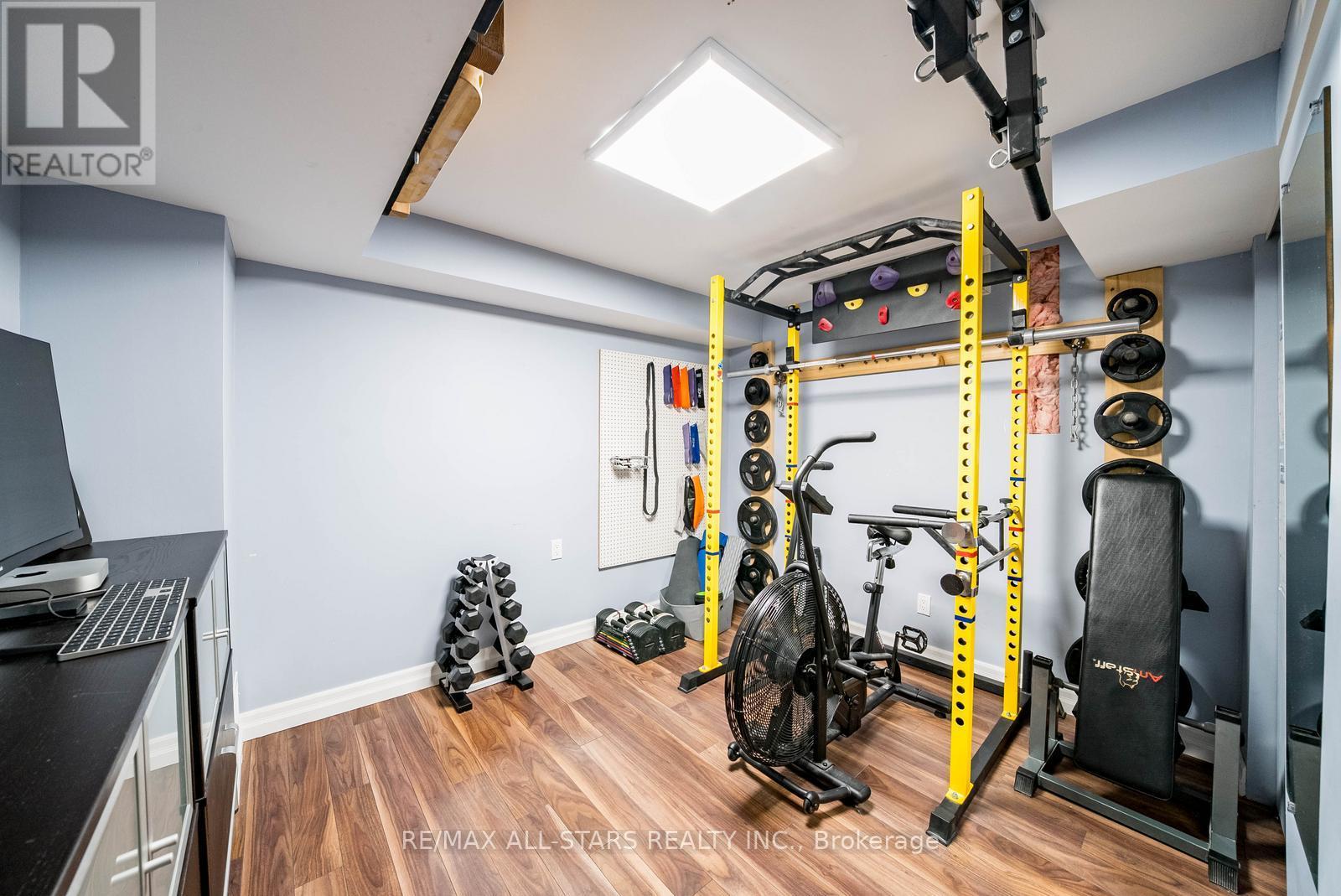 1 Alderwood Street, Whitchurch-Stouffville, Ontario  L4A 5C9 - Photo 34 - N12909668