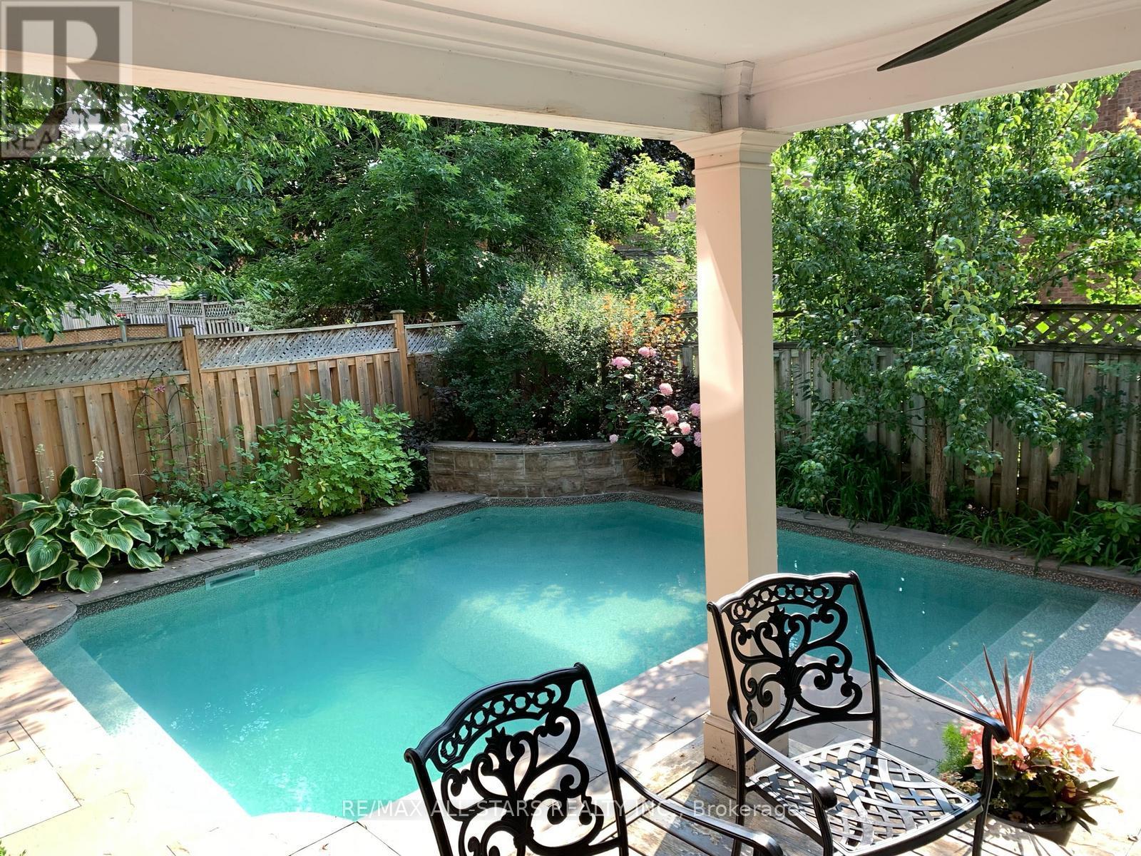 1 Alderwood Street, Whitchurch-Stouffville, Ontario  L4A 5C9 - Photo 41 - N12909668