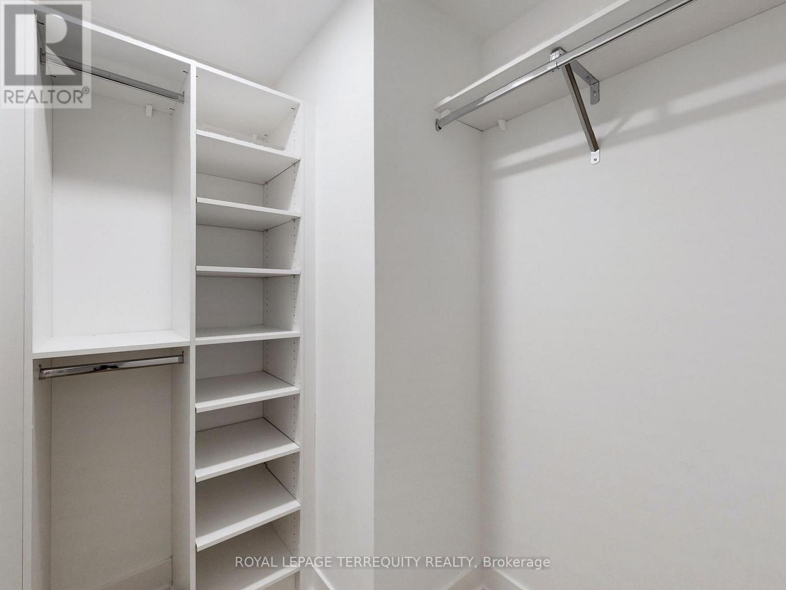 701 - 8 Cedarland Drive, Markham (Unionville), Ontario  L6G 0H4 - Photo 13 - N12909724