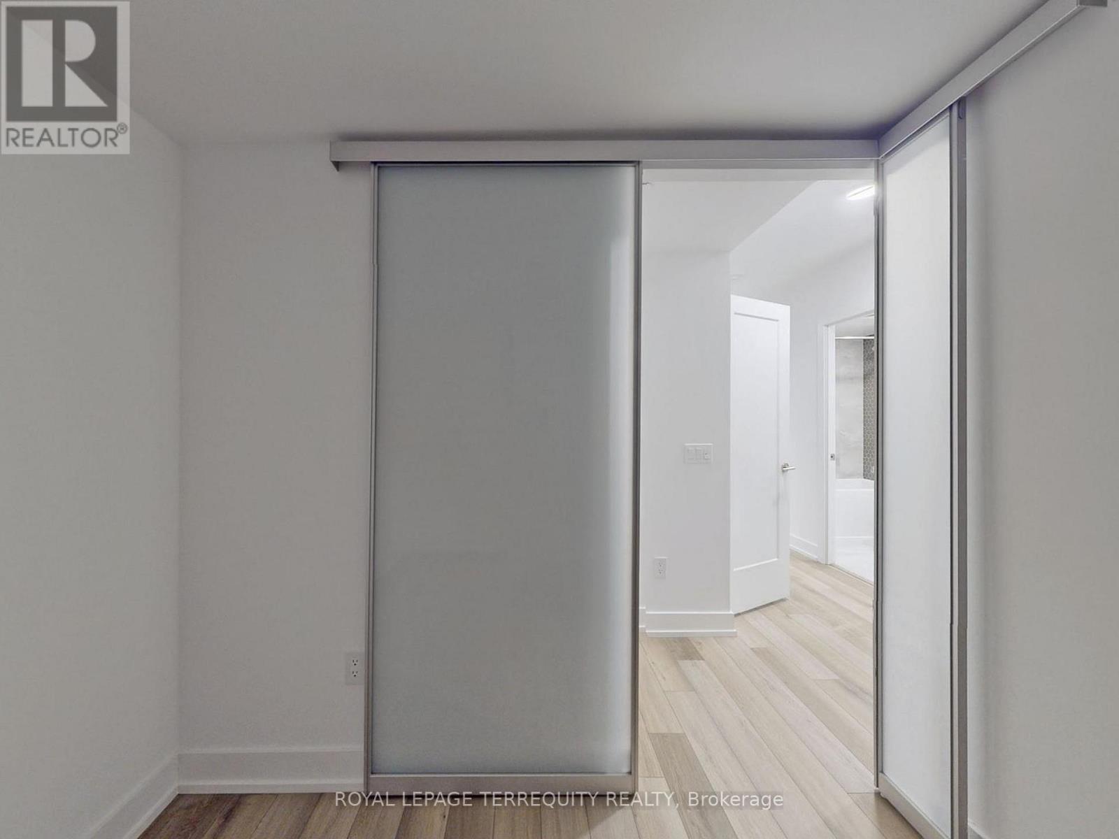 701 - 8 Cedarland Drive, Markham (Unionville), Ontario  L6G 0H4 - Photo 15 - N12909724