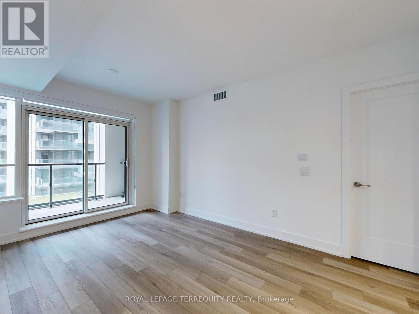 701 - 8 Cedarland Drive, Markham (Unionville), Ontario  L6G 0H4 - Photo 5 - N12909724