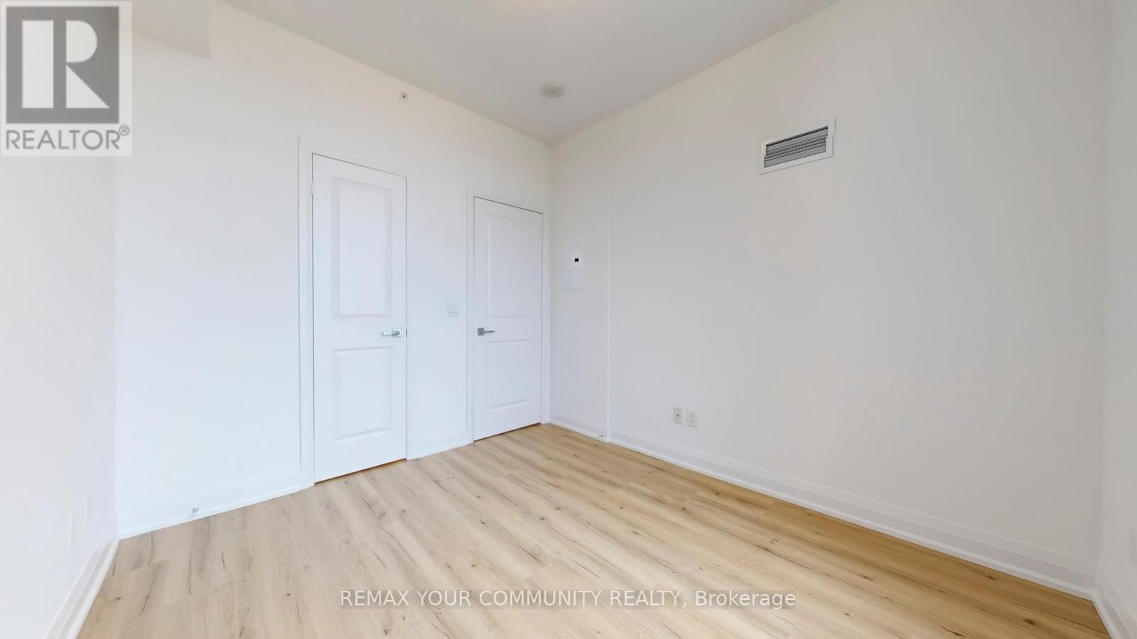 212 - 95 North Park Road, Vaughan, Ontario  L4J 0J1 - Photo 14 - N12909734