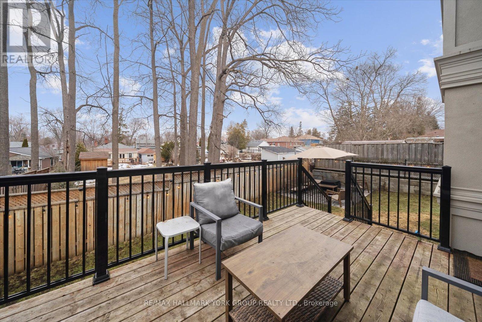 220 Pine Beach Drive, Georgina, Ontario  L4P 2V5 - Photo 40 - N12909798