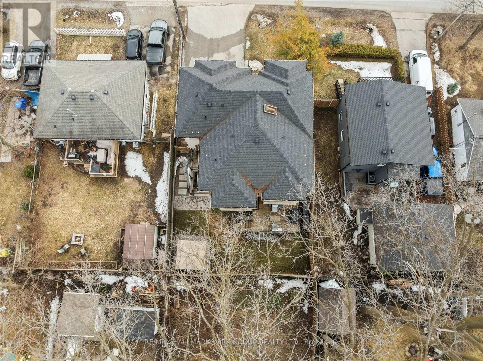 220 Pine Beach Drive, Georgina, Ontario  L4P 2V5 - Photo 44 - N12909798