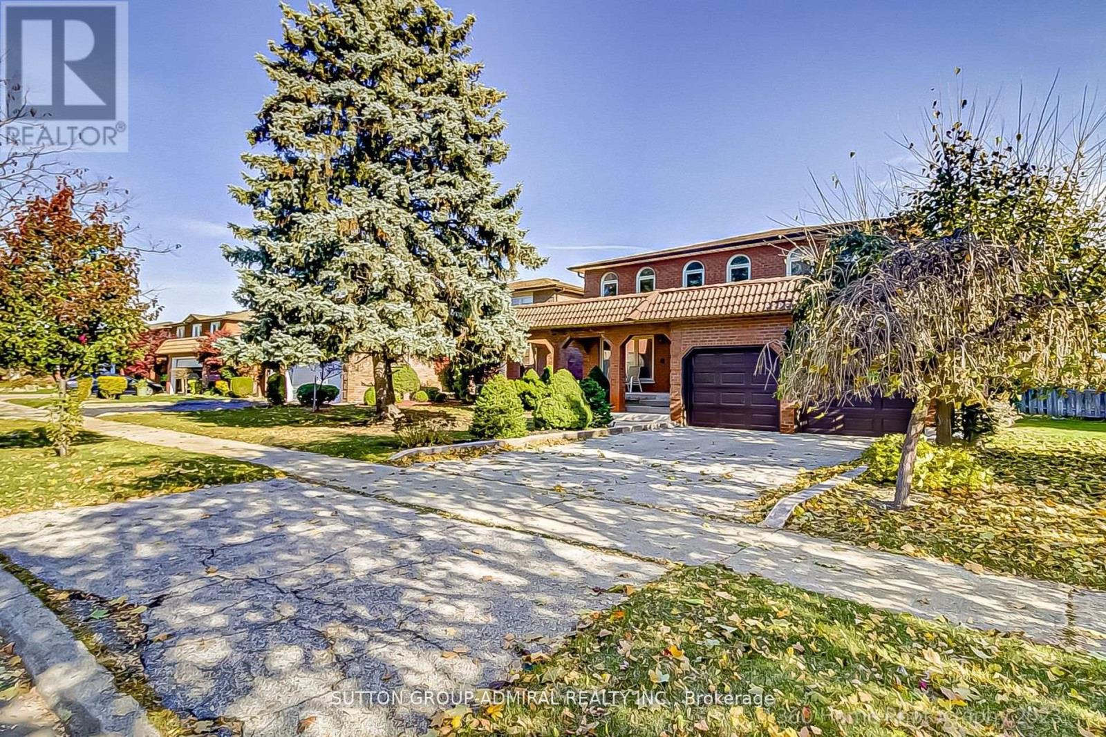 193 Wigwoss Drive, Vaughan, Ontario L4L 4A7 - Photo 2 - N12909806