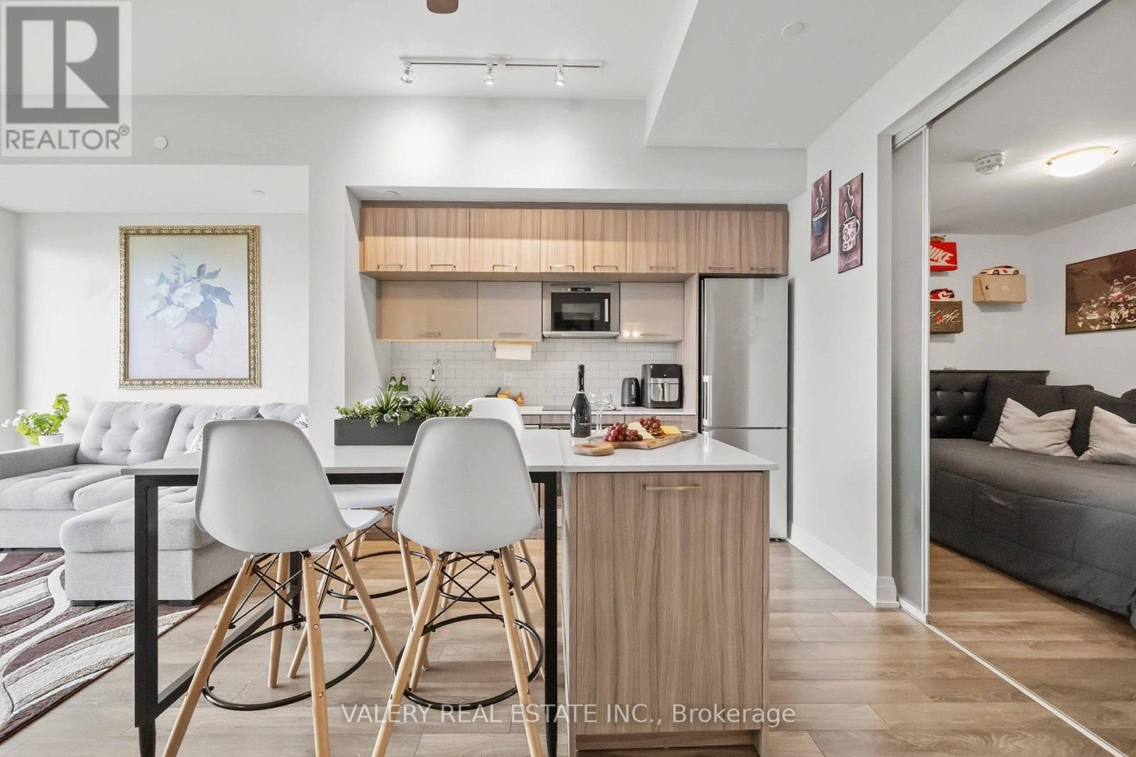 325 - 4800 Highway 7, Vaughan, Ontario L4L 1H8 - Photo 17 - N12909818