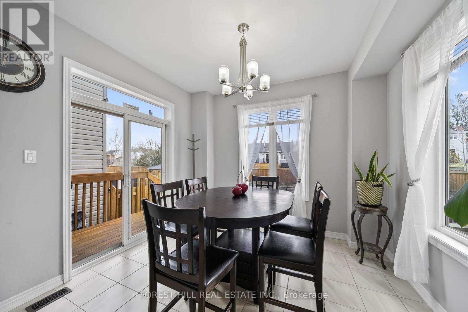 37 Greenwood Drive, Essa, Ontario  L3W 0N5 - Photo 13 - N12909876