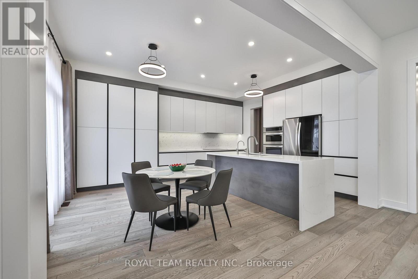 1361 Blackmore Street, Innisfil, Ontario  L9S 0P3 - Photo 12 - N12909912