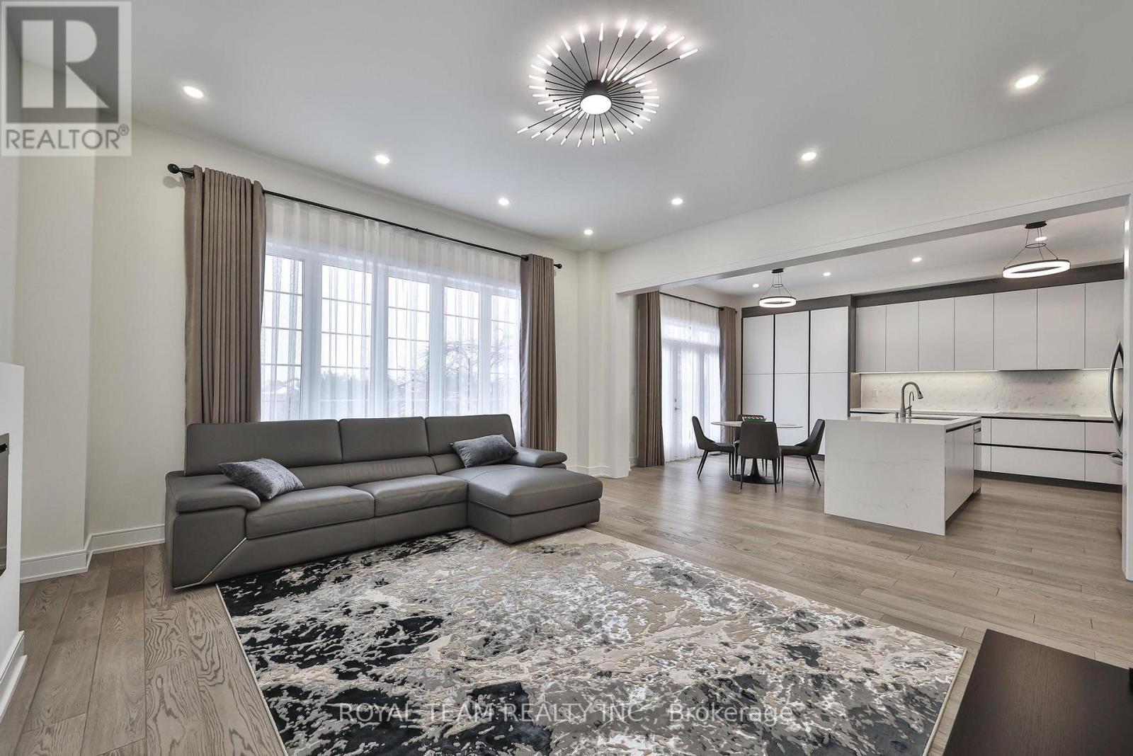 1361 Blackmore Street, Innisfil, Ontario  L9S 0P3 - Photo 8 - N12909912