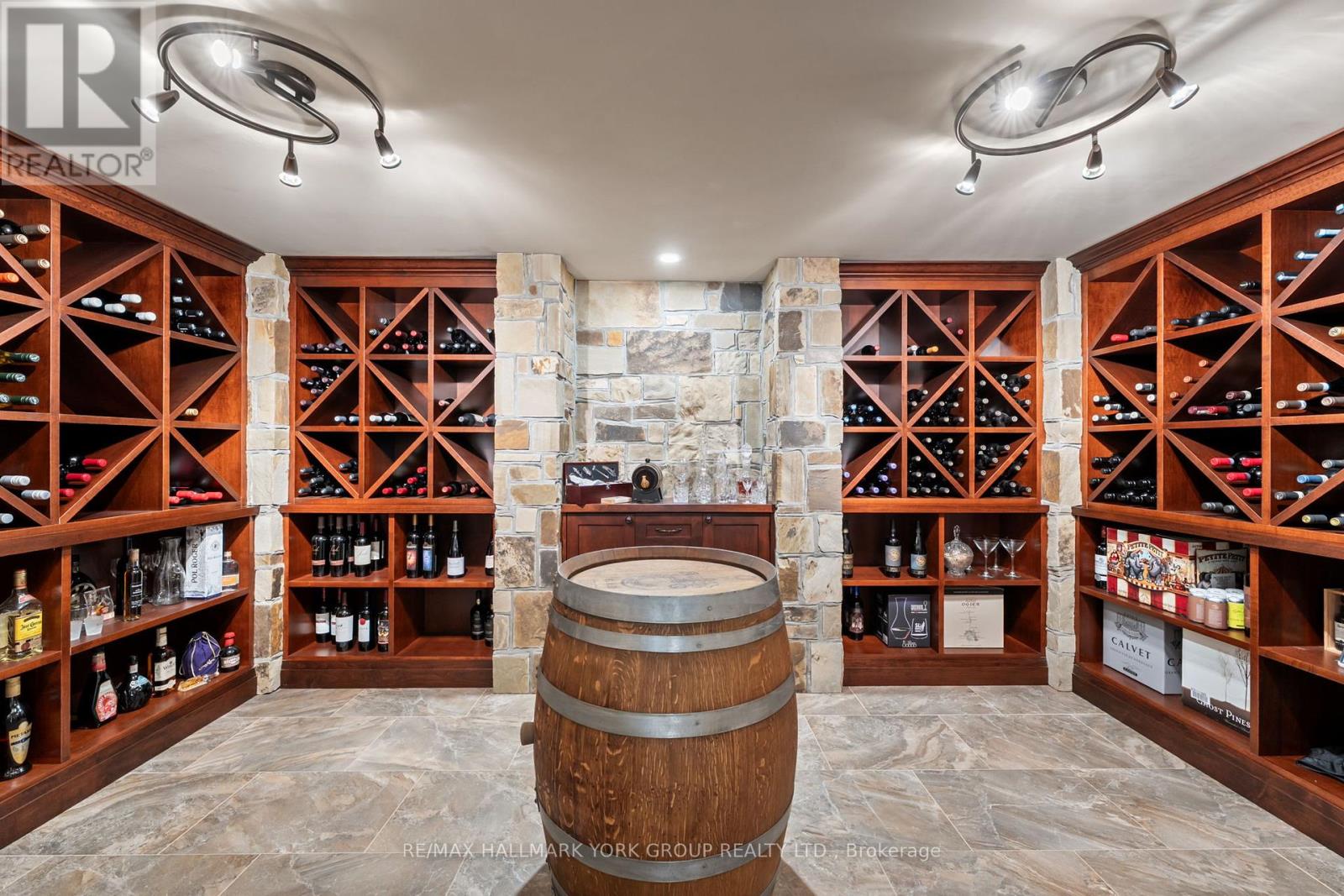 6871 Black River Road, Georgina, Ontario  L0E 1R0 - Photo 35 - N12909914