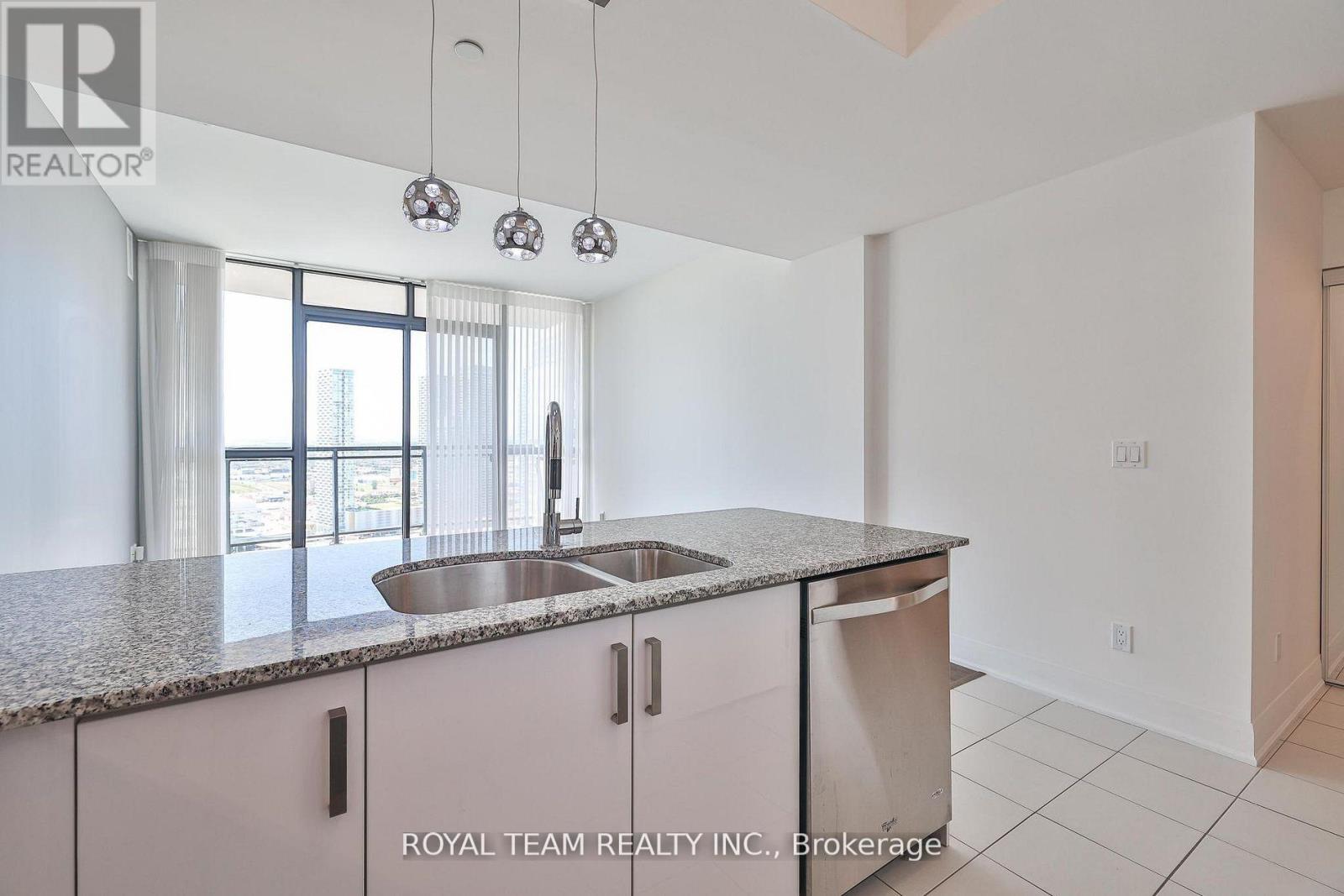 3405 - 2900 Highway 7, Vaughan, Ontario L4K 0G3 - Photo 13 - N12909924