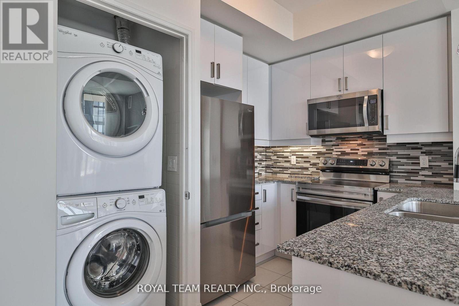 3405 - 2900 Highway 7, Vaughan, Ontario L4K 0G3 - Photo 9 - N12909924