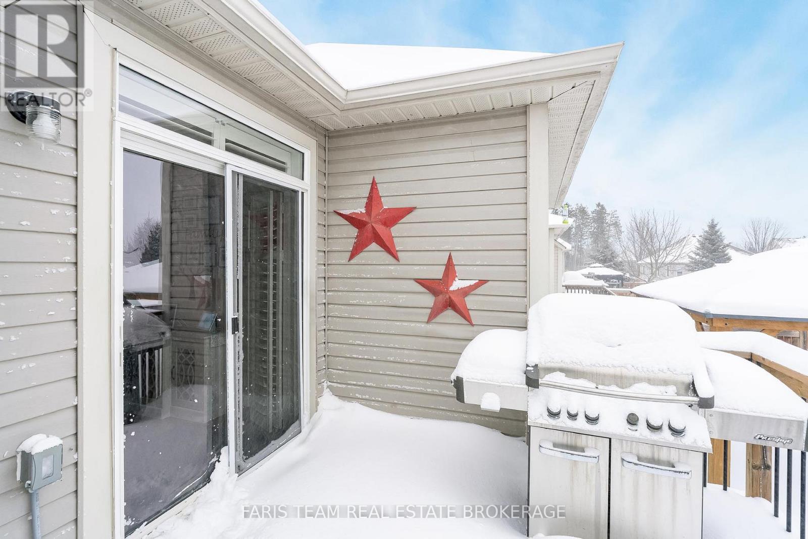 9 Broadpoint Street, Wasaga Beach, Ontario  L9Z 3B8 - Photo 33 - S12909848