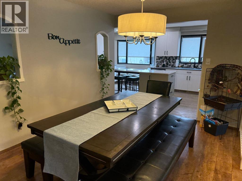 1813 Elm Road S, Lethbridge, Alberta  T1K 4X5 - Photo 6 - A2282810