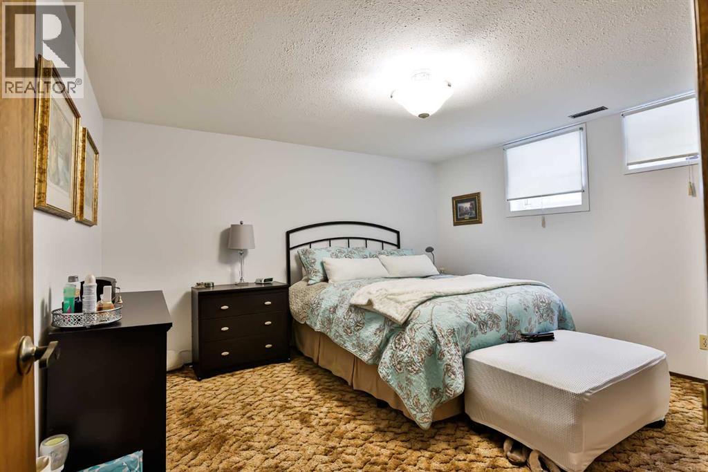 1813 Elm Road S, Lethbridge, Alberta  T1K 4X5 - Photo 40 - A2282810