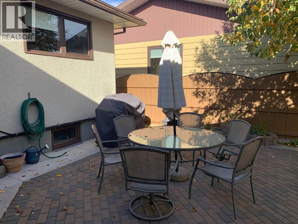 1813 Elm Road S, Lethbridge, Alberta  T1K 4X5 - Photo 48 - A2282810