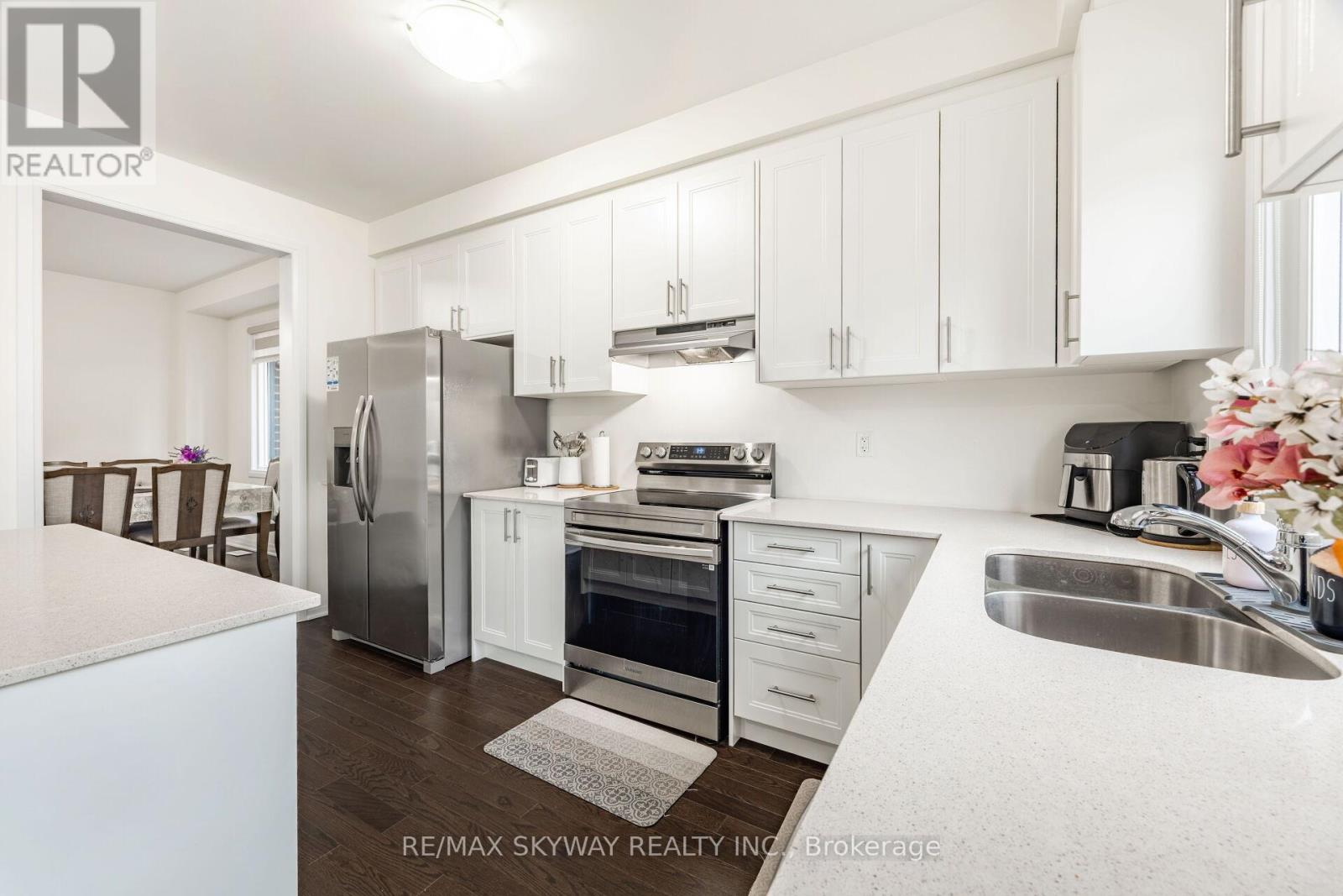 90 Player Drive, Erin, Ontario  N0B 1T0 - Photo 23 - X12900378