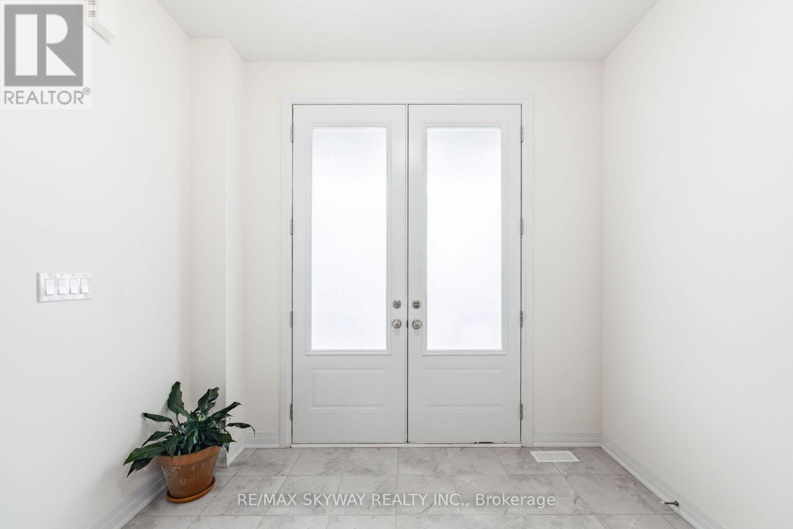 90 Player Drive, Erin, Ontario  N0B 1T0 - Photo 6 - X12900378