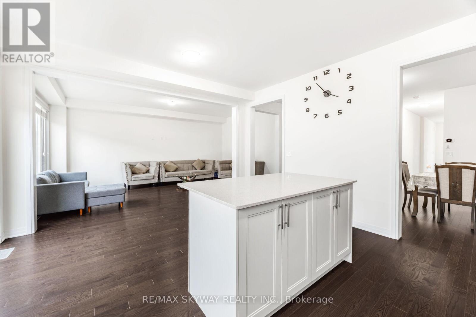 90 Player Drive, Erin, Ontario  N0B 1T0 - Photo 24 - X12900378