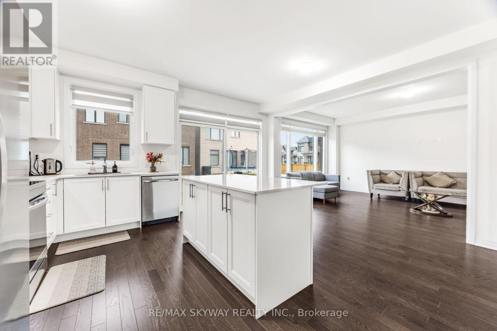 90 Player Drive, Erin, Ontario  N0B 1T0 - Photo 25 - X12900378