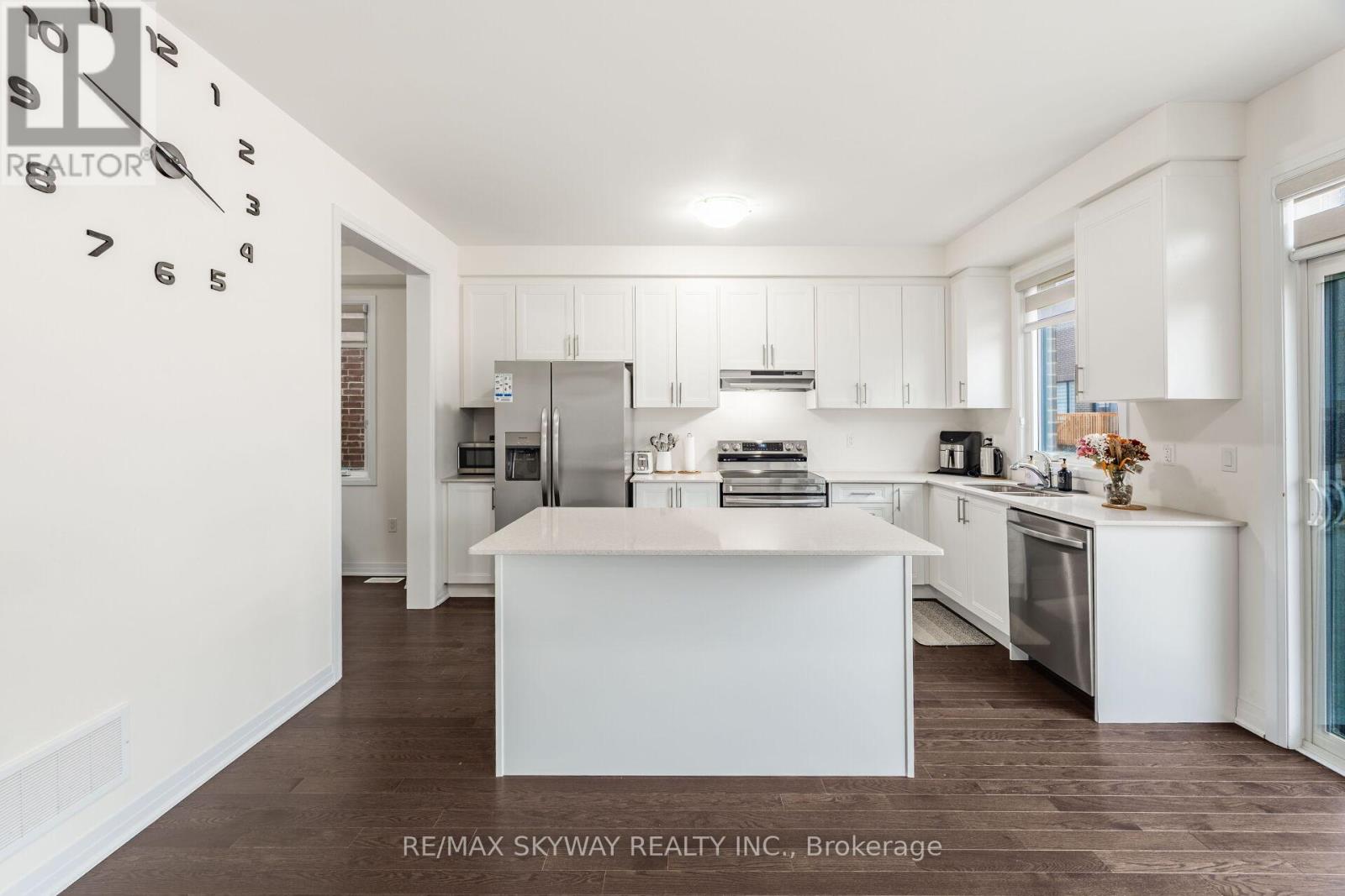 90 Player Drive, Erin, Ontario  N0B 1T0 - Photo 19 - X12900378