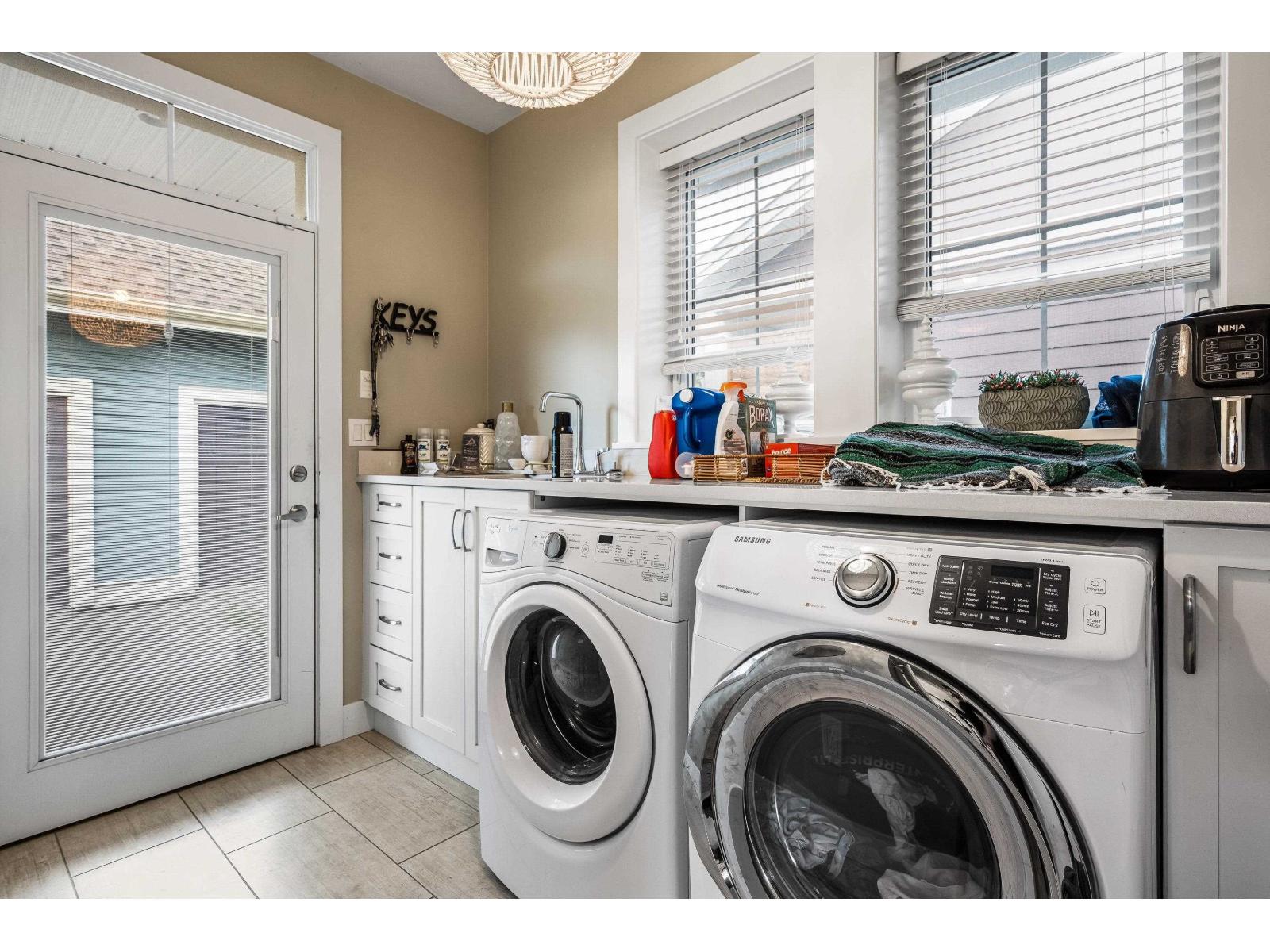 5497 Sockeye Lane, Garrison Crossing, Chilliwack, British Columbia  V2R 0X7 - Photo 22 - R3089389