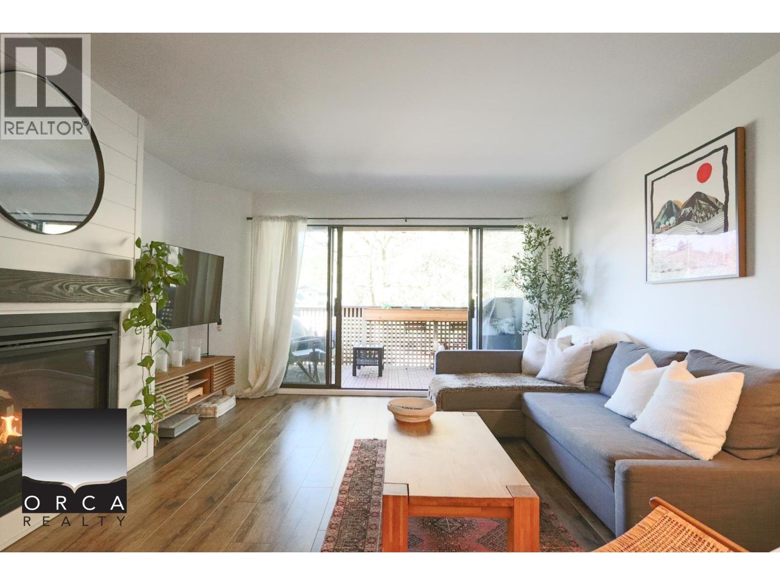 202 3191 Mountain Highway Highway, North Vancouver, British Columbia  V7K 2H4 - Photo 3 - R3102191