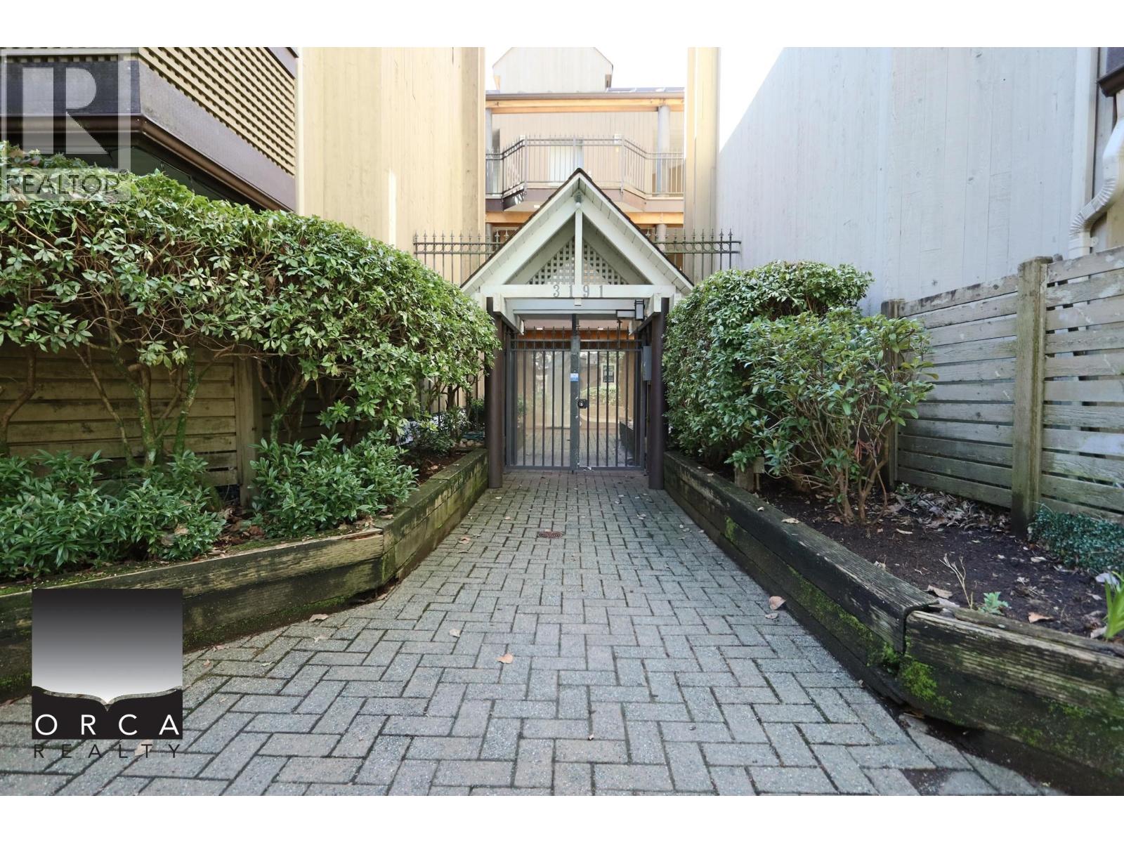 202 3191 Mountain Highway Highway, North Vancouver, British Columbia  V7K 2H4 - Photo 35 - R3102191