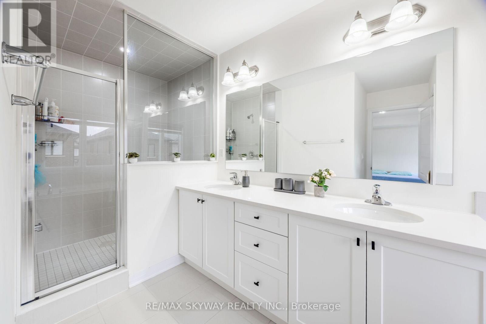 90 Player Drive, Erin, Ontario  N0B 1T0 - Photo 35 - X12900378