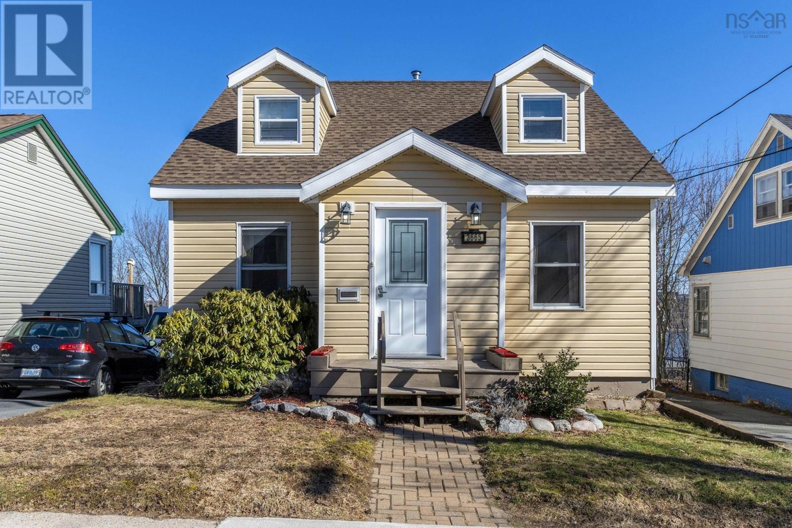 3665 Albert Street, Halifax Peninsula, Nova Scotia  B3K 3N7 - Photo 1 - 202605155
