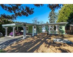 <div class="price">$775,000</div> 32495 Mcrae Avenue, Mission<br><div style="margin-bottom:8px;"><small>Royal LePage - Wolstencroft</small></div><div class='bed_bath'>3 Bed | 2 Bath</div>