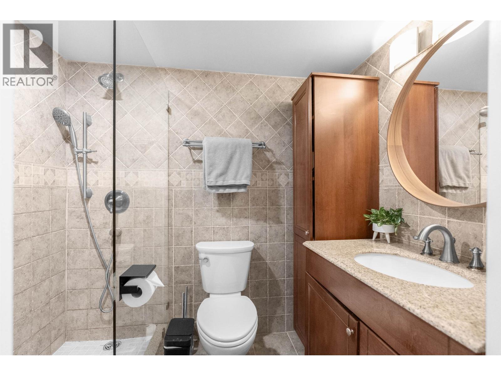 1002 47 Agnes Street, New Westminster, British Columbia V3L 1E2 - Photo 25 - R3085125