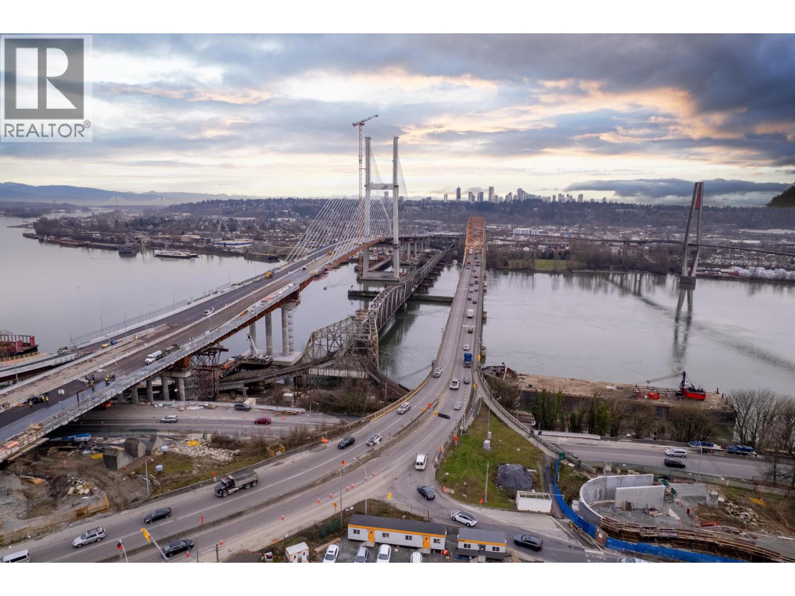 1002 47 Agnes Street, New Westminster, British Columbia V3L 1E2 - Photo 3 - R3085125
