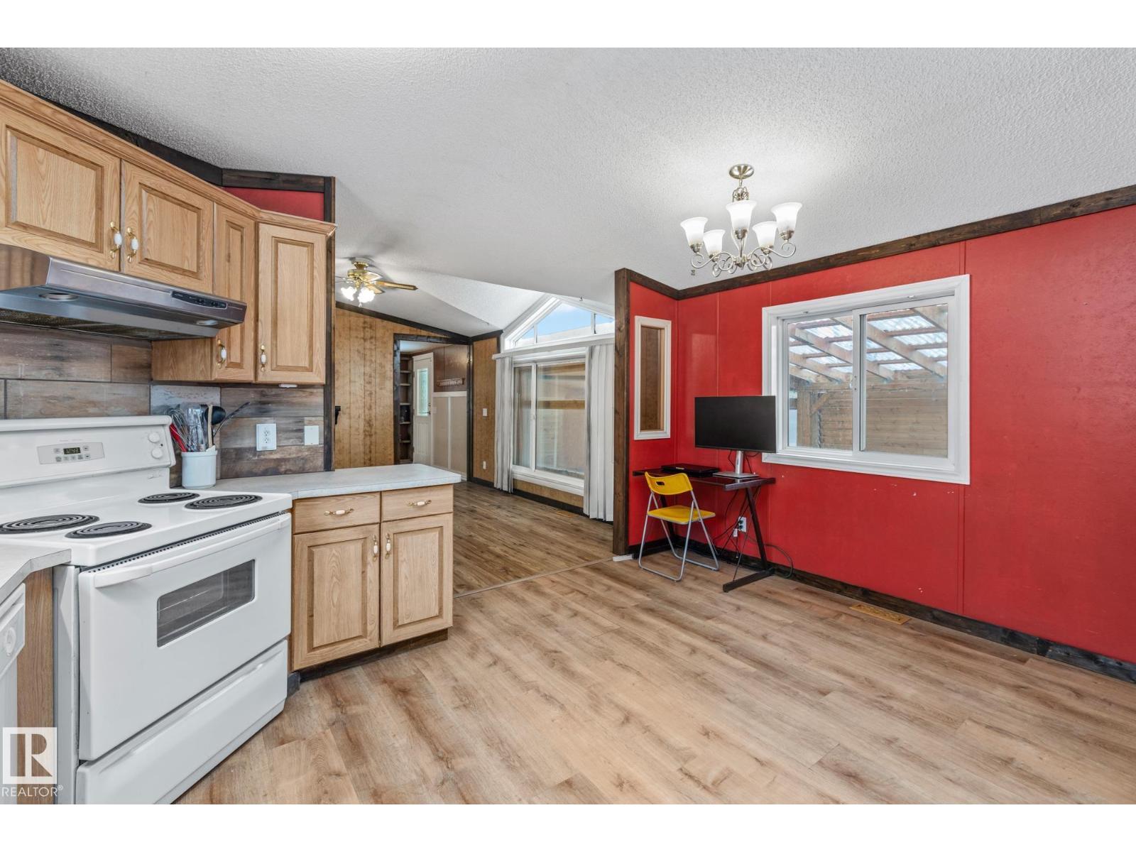 2863 Lakeside Close Nw, Edmonton, Alberta  T5S 1T5 - Photo 10 - E4478686