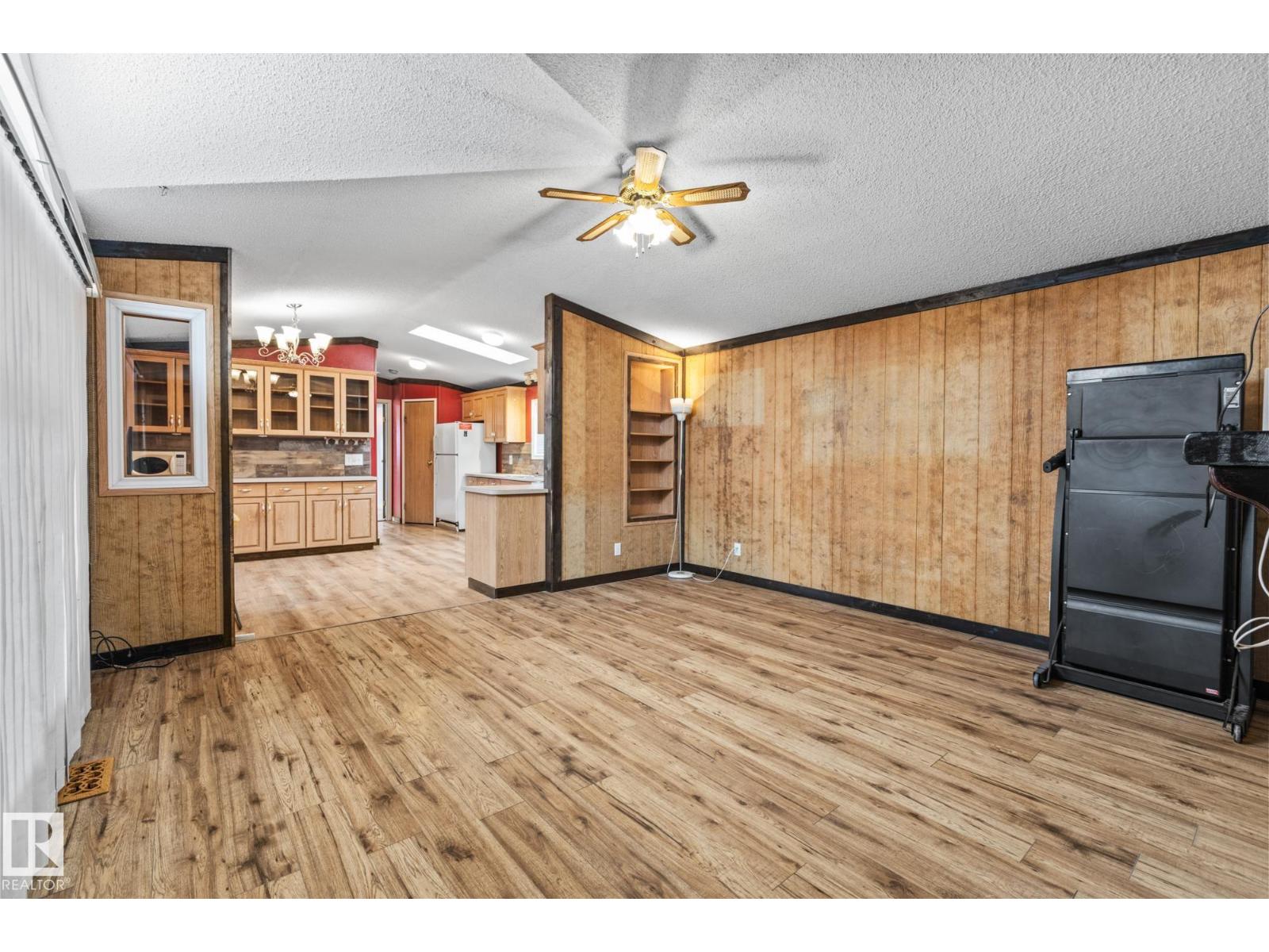 2863 Lakeside Close Nw, Edmonton, Alberta  T5S 1T5 - Photo 5 - E4478686