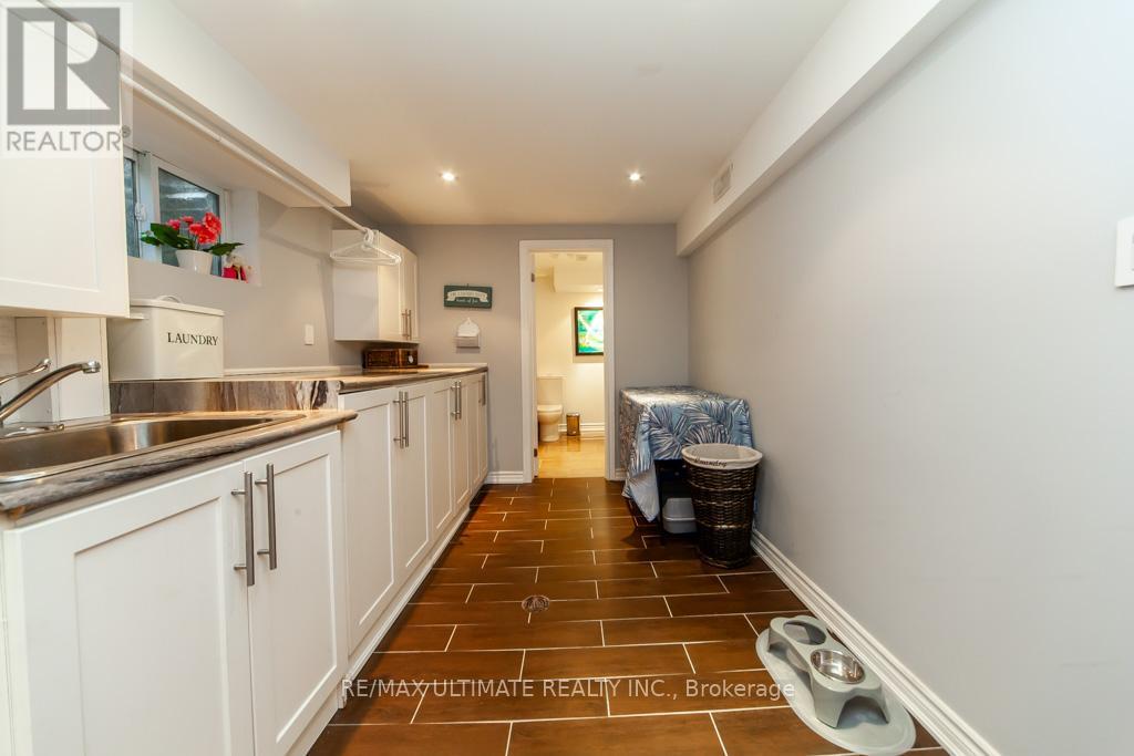 2589 Trident Avenue, Mississauga, Ontario  L5B 2L3 - Photo 40 - W12909572