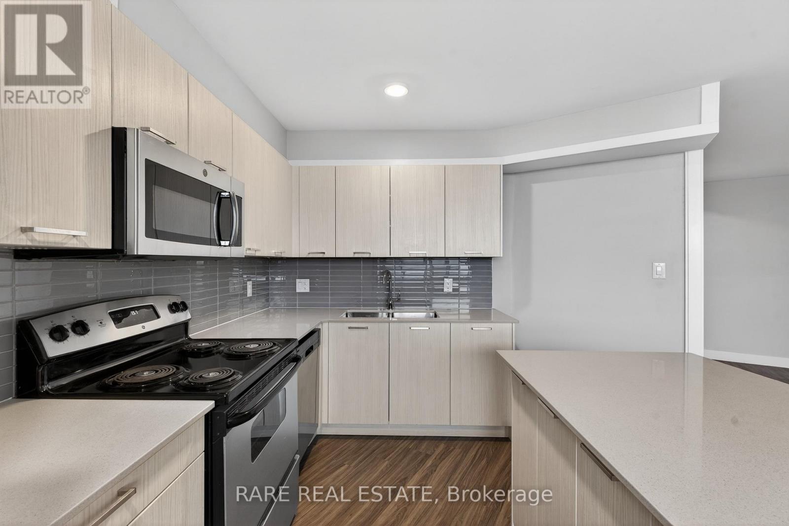 1202 - 4340 Bloor Street W, Toronto (Markland Wood), Ontario  M9C 2A6 - Photo 13 - W12909584