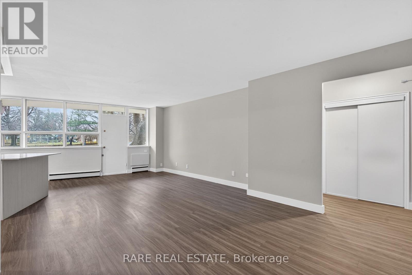 103 - 4340 Bloor Street W, Toronto (Markland Wood), Ontario  M9C 2A6 - Photo 5 - W12909588