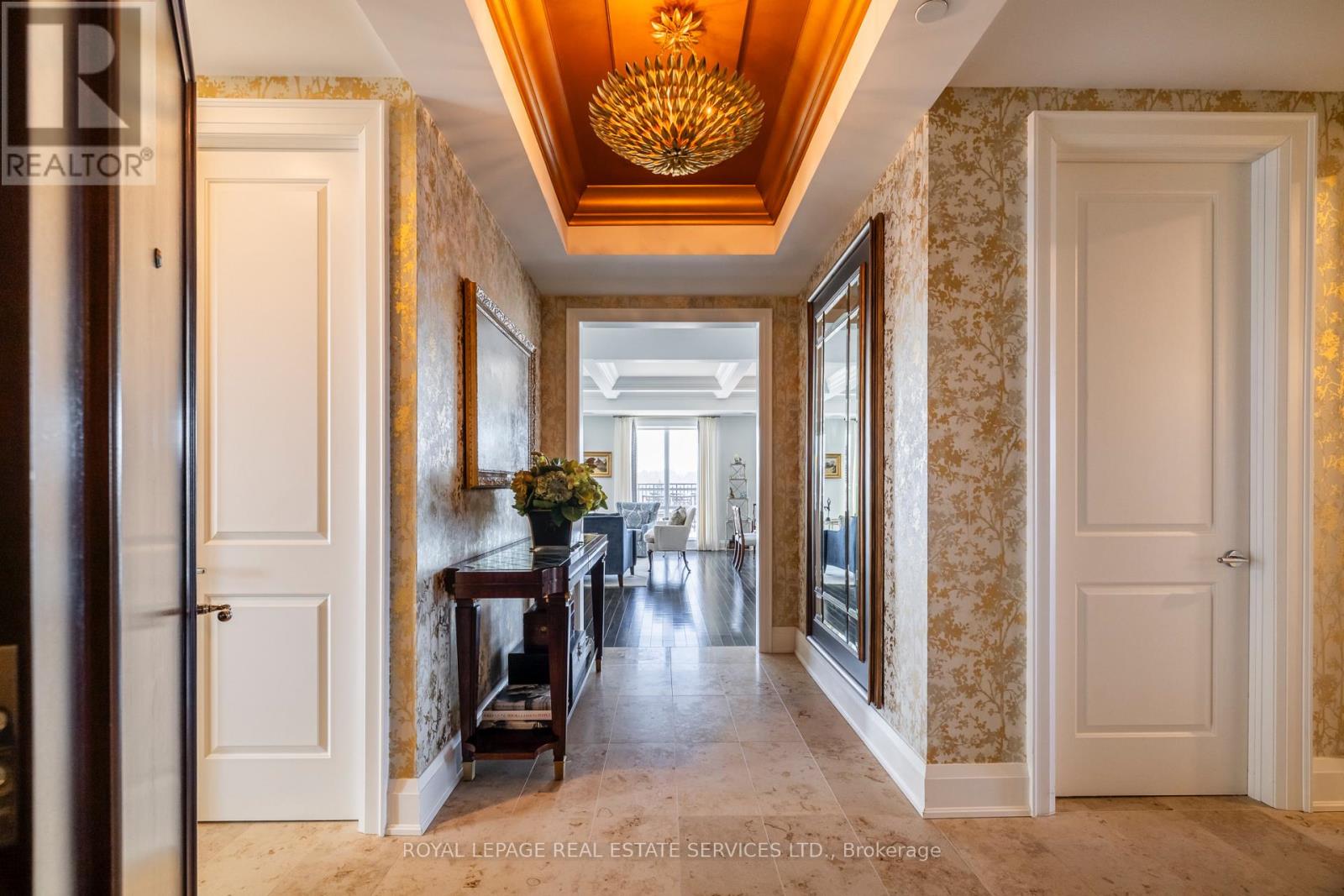 1002 - 30 Old Mill Road, Toronto, Ontario  M8X 0A5 - Photo 5 - W12909594