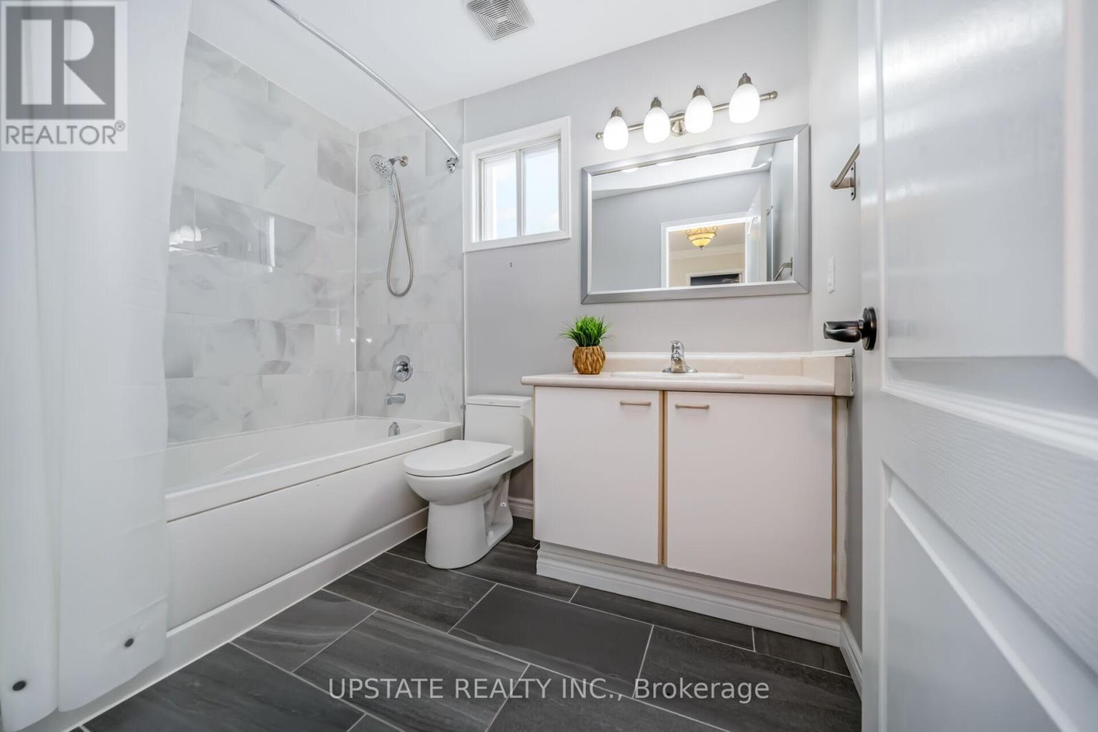 7 Birchway Place, Halton Hills, Ontario  L7J 2X4 - Photo 27 - W12909638